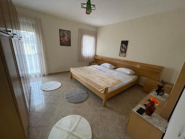 טיראנה Evendum Central Apartment 1 מראה חיצוני תמונה