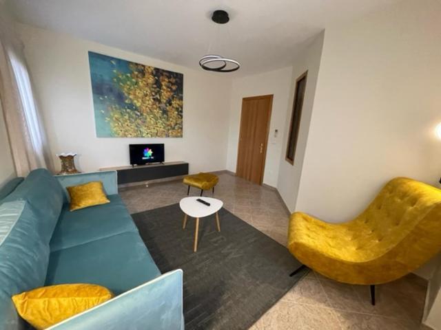 טיראנה Evendum Central Apartment 1 מראה חיצוני תמונה